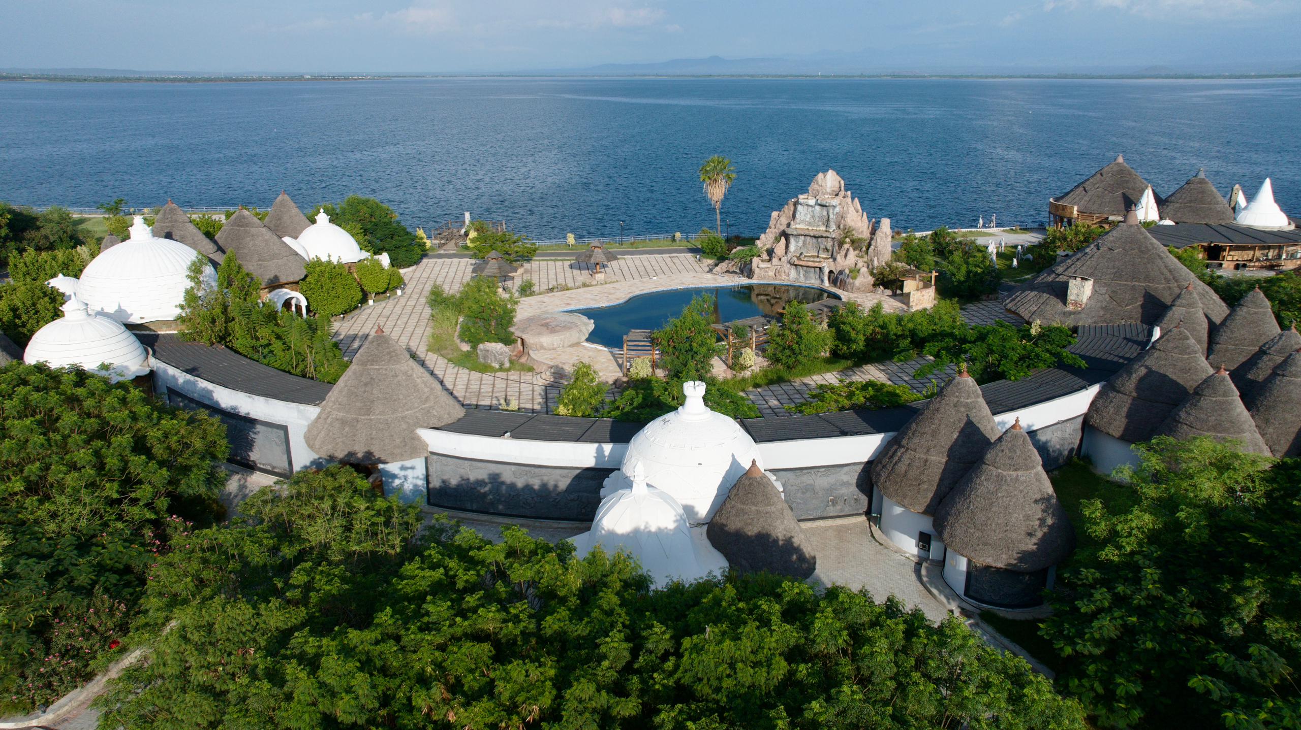 Noora Resort